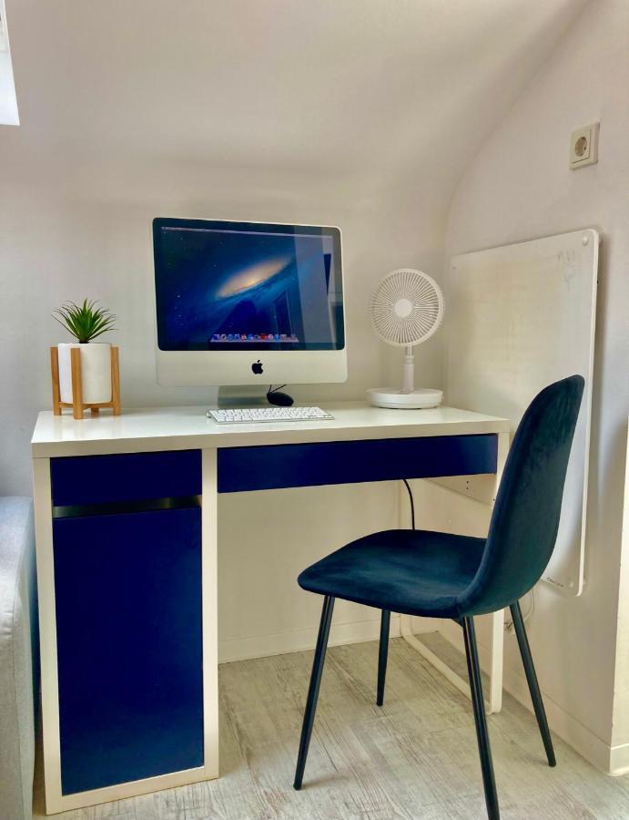 SaarPartment M6 am Staden in Saarbrücken - Living in Style mit Küche, Bad, Boxspringbett, WiFi, Parking - 11x in SB Exterior foto